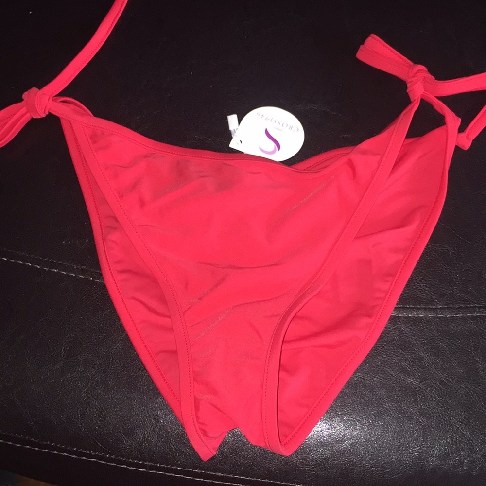 Bikini bottoms